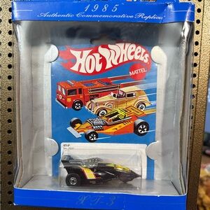 Vintage Hot Wheels 1985  30th  Anniversary CT-3 Authentic Commemorative Replica